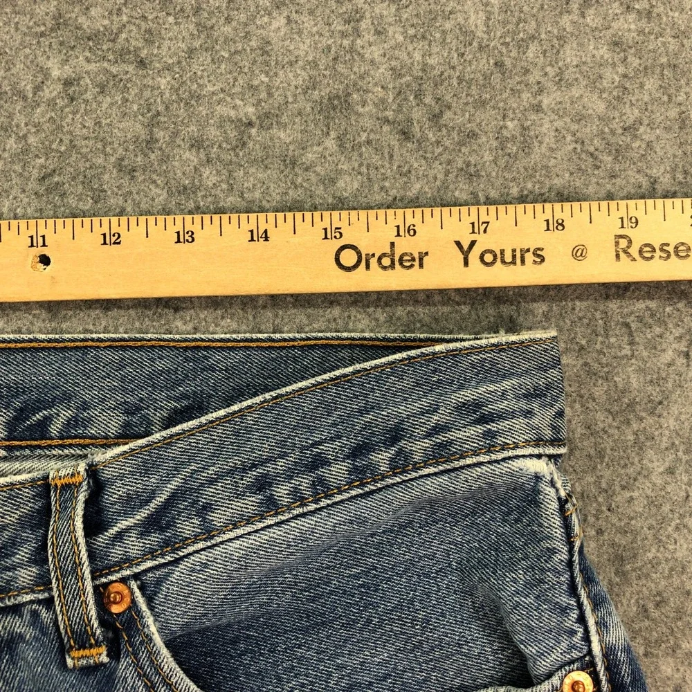 Levis 505 Mens Jeans 36x34 (fits 36x32) Relaxed Straight Leg Blue Medium Wash